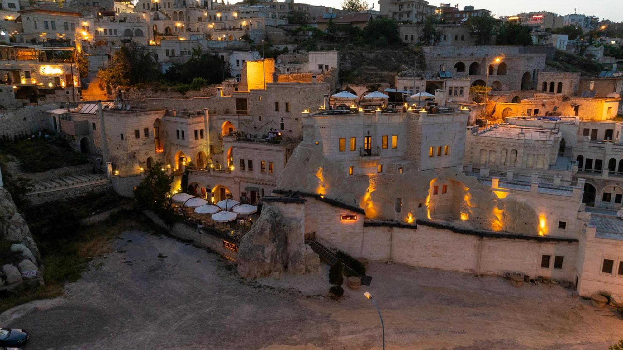 Tafoni Houses Cave Hotel Ortahisar Exterior photo