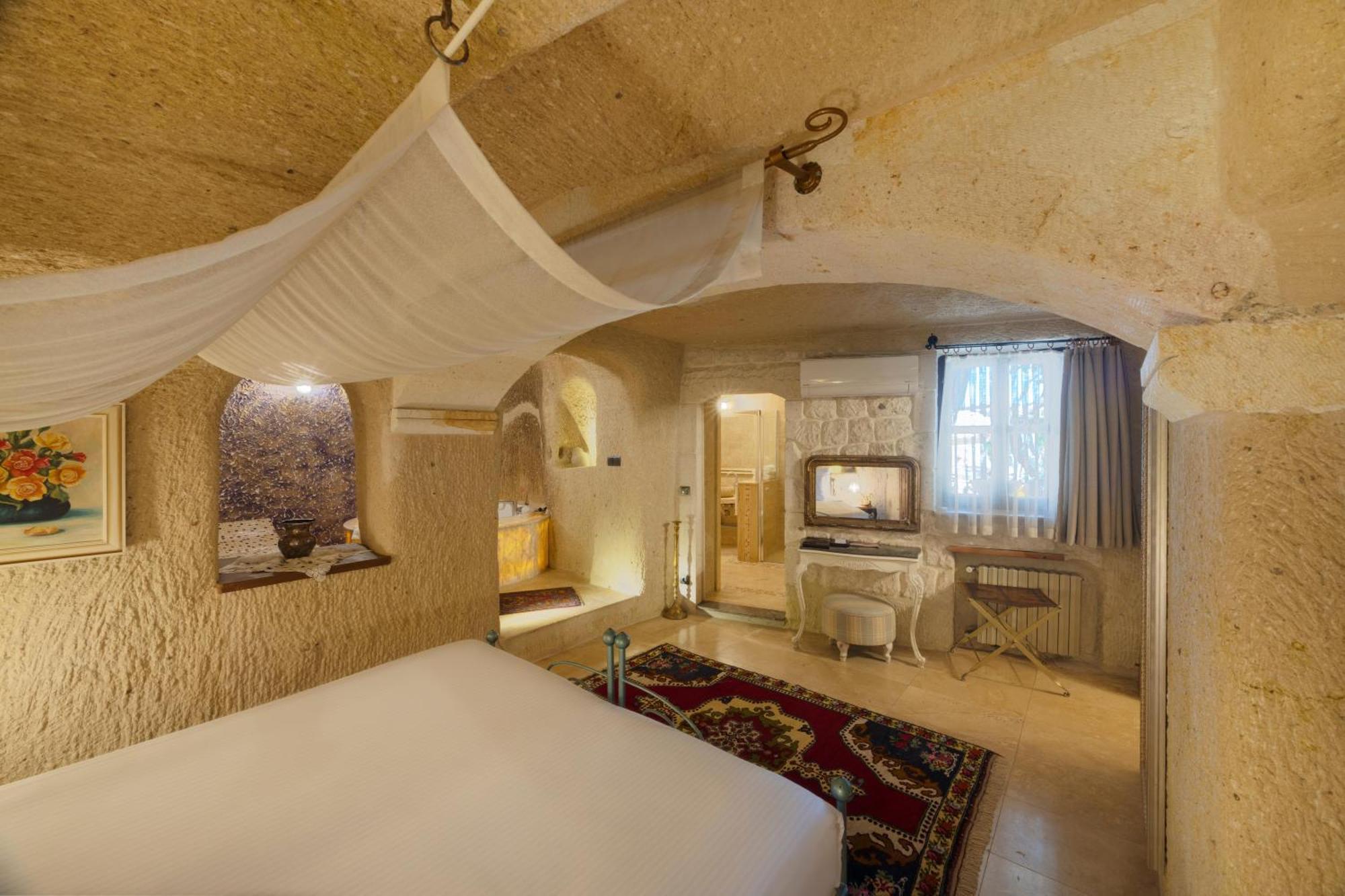 Tafoni Houses Cave Hotel Ortahisar Exterior photo