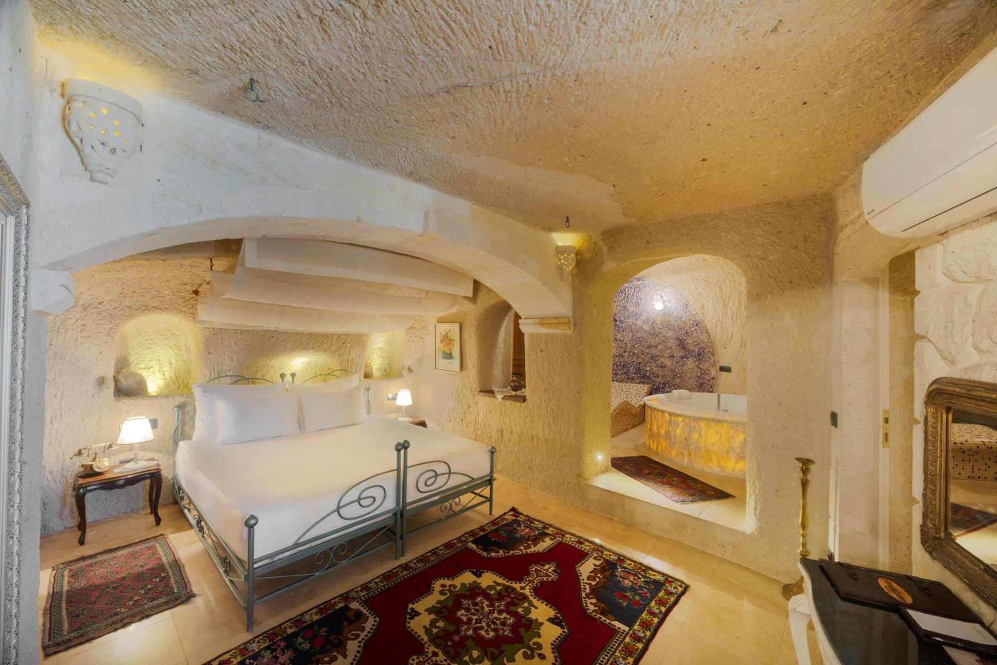 Tafoni Houses Cave Hotel Ortahisar Exterior photo