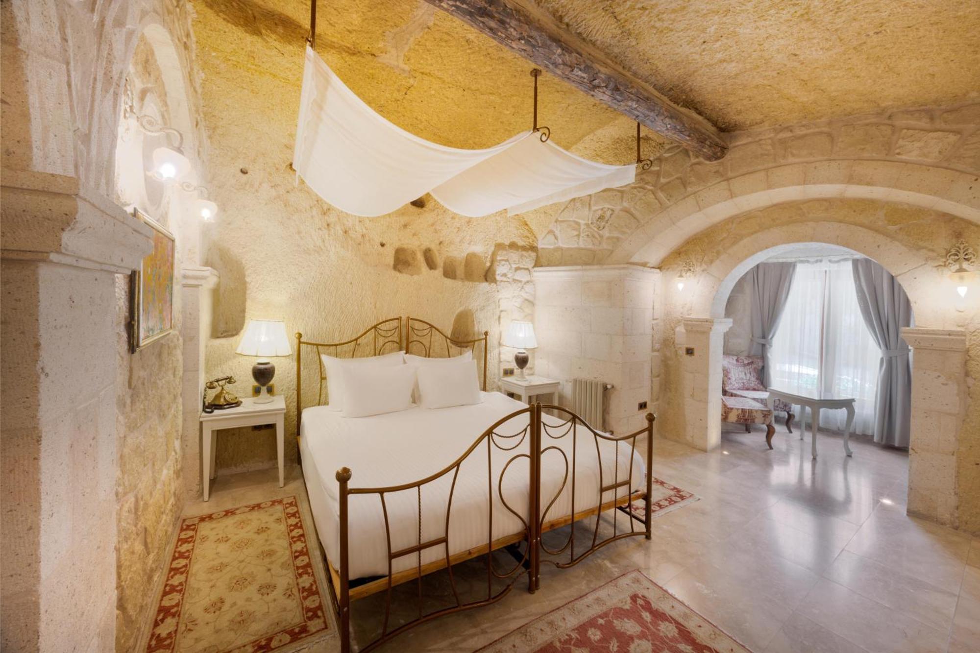 Tafoni Houses Cave Hotel Ortahisar Exterior photo