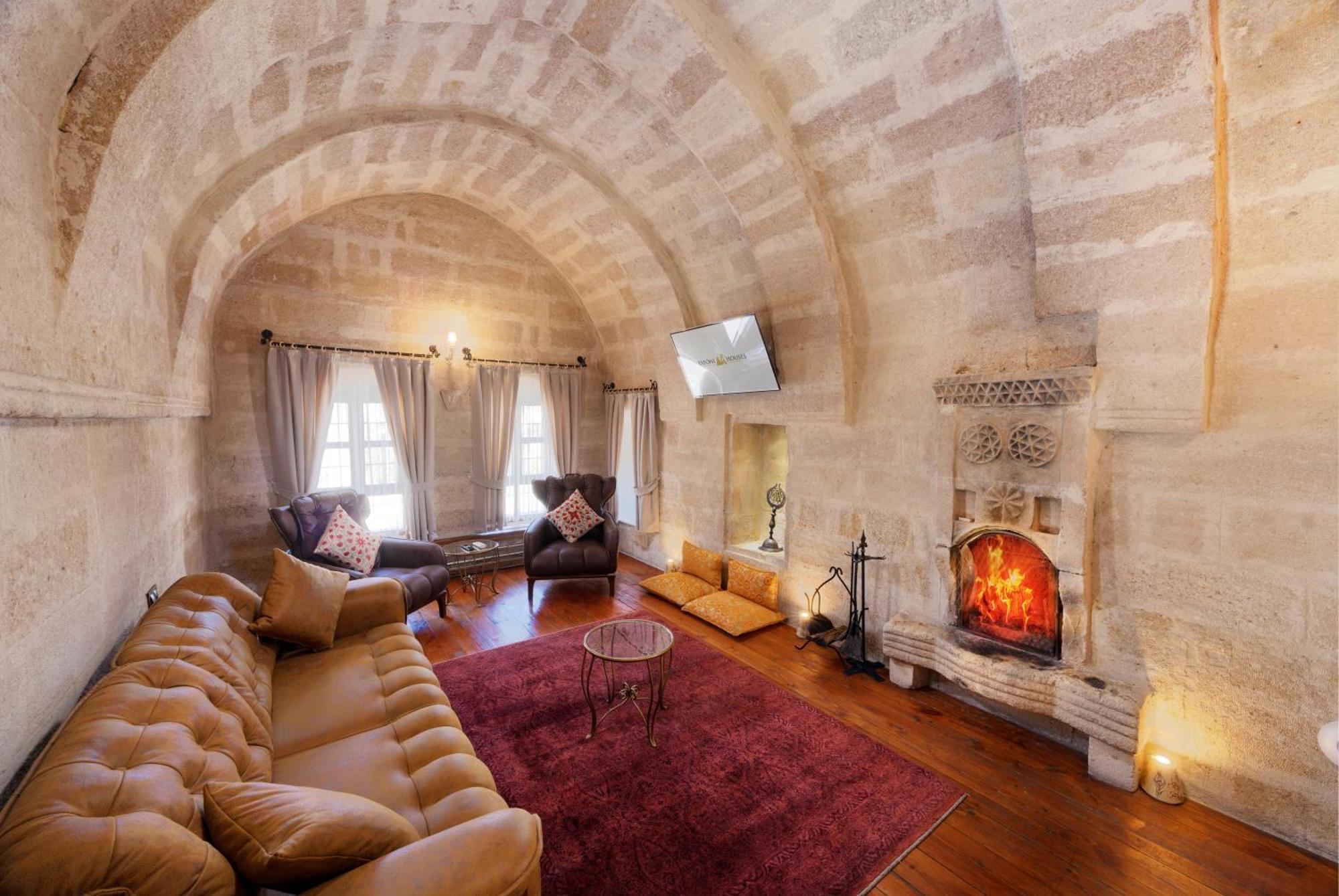 Tafoni Houses Cave Hotel Ortahisar Exterior photo